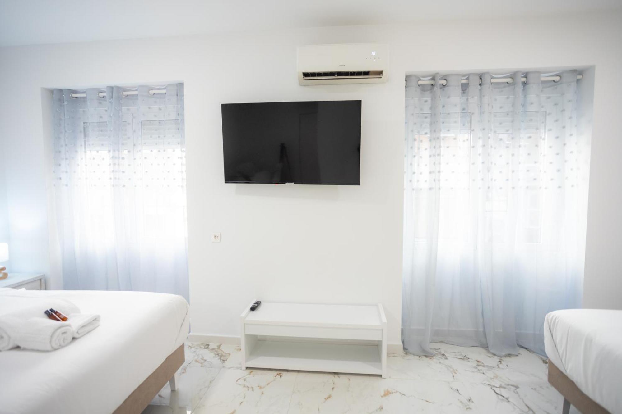 L&G Apartments Bahia Suite Alicante Exteriér fotografie