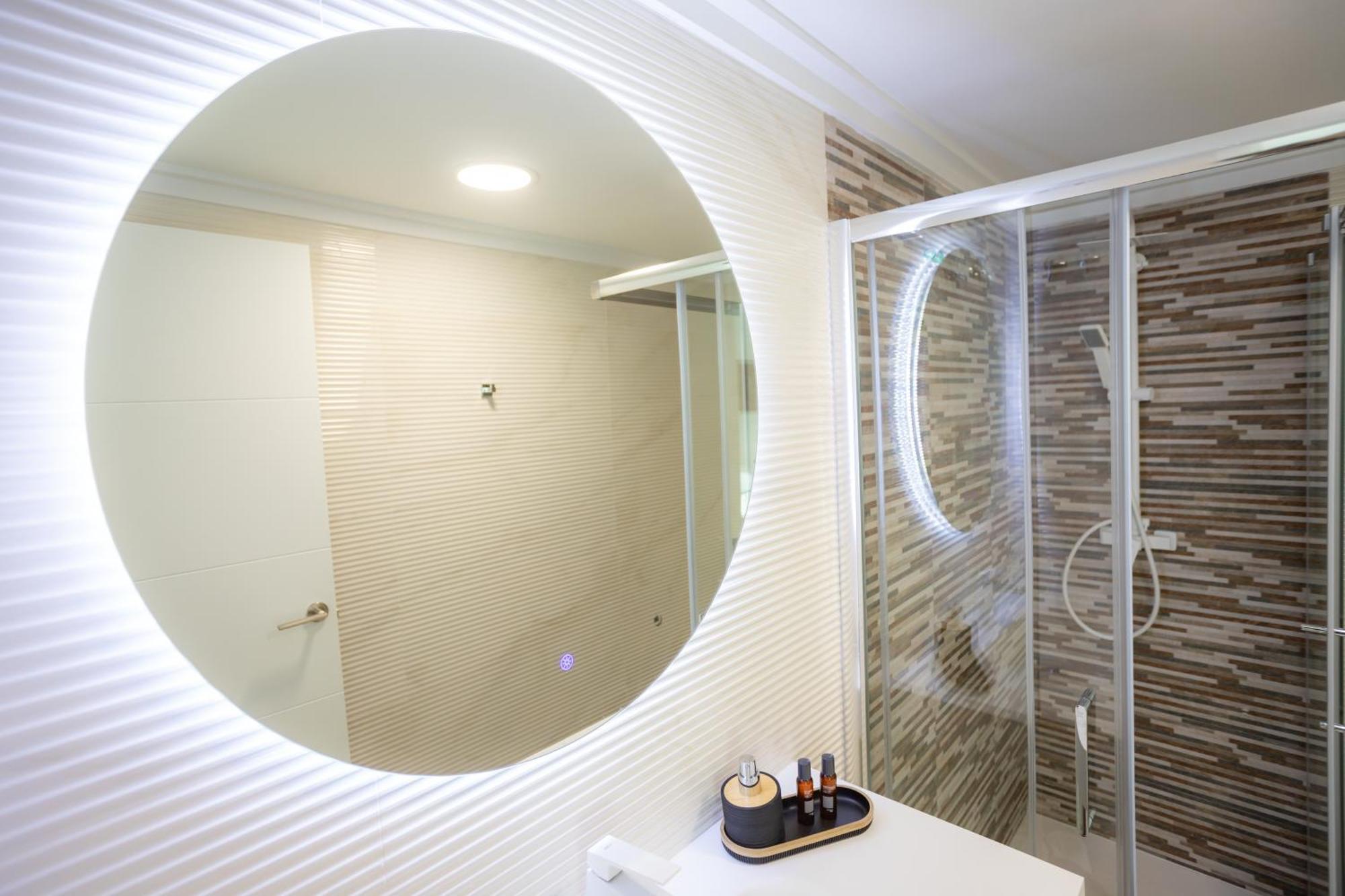 L&G Apartments Bahia Suite Alicante Exteriér fotografie